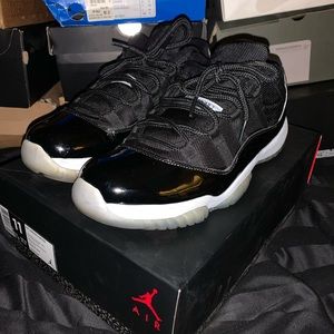 Jordan 11 low infrared size 11